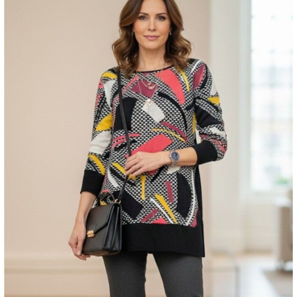 NWT Dana Buchman Size M Sweater Abstract Blocked Knit Modern Contemporary Bold